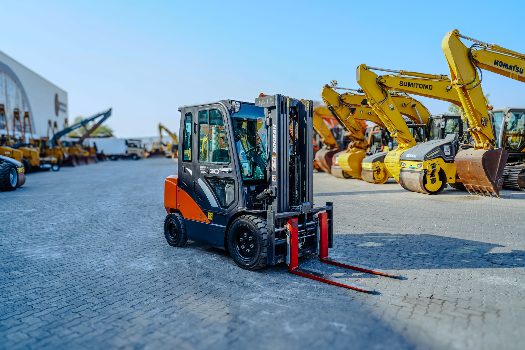 2020 DOOSAN D30S-7 5500 lb Pneumatic Tire Forklift