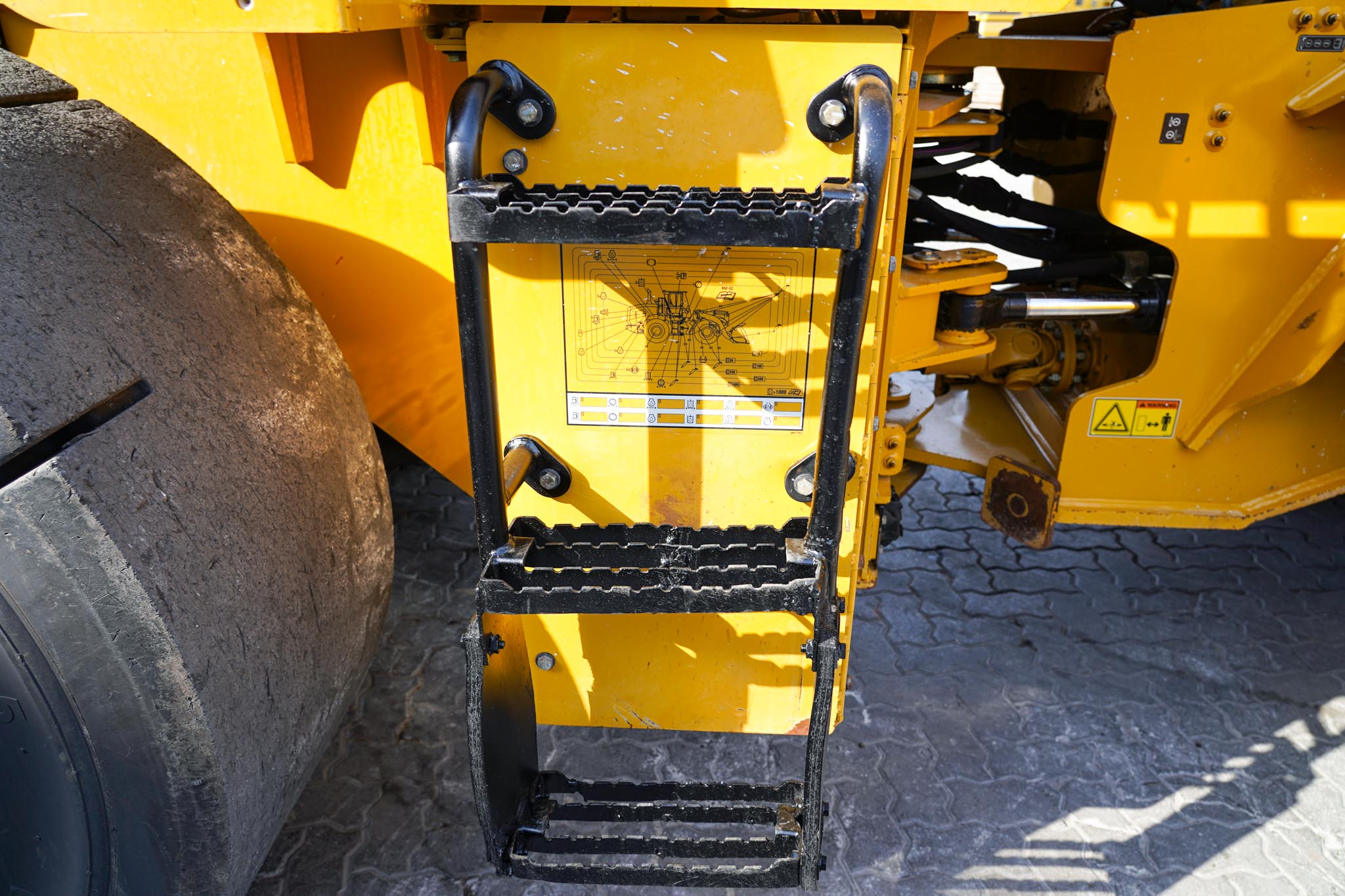2020 CAT 950GC Wheel Loader - Image 11