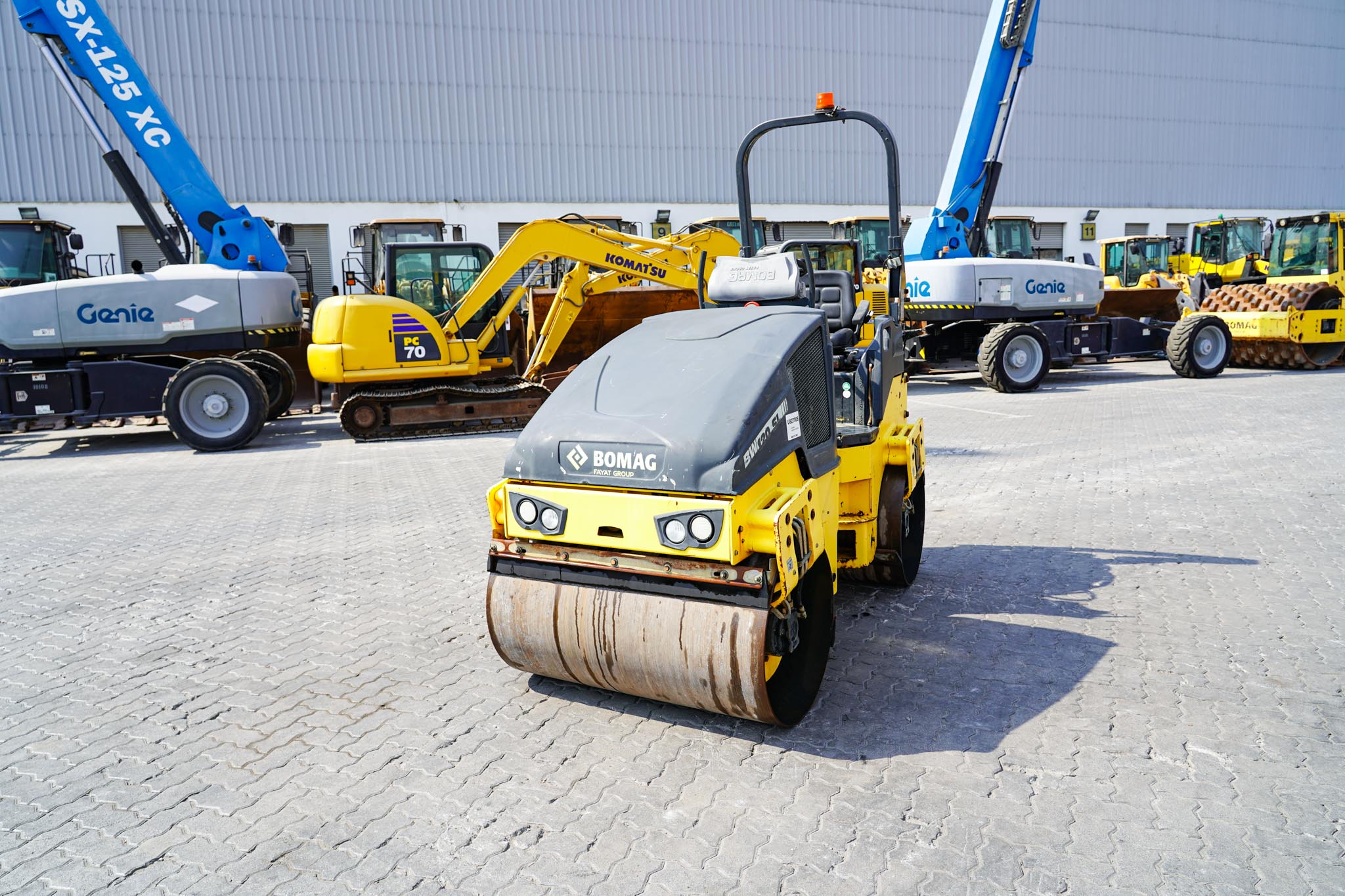 2015 BOMAG BW120SL-5 Double Drum Roller - Image 2