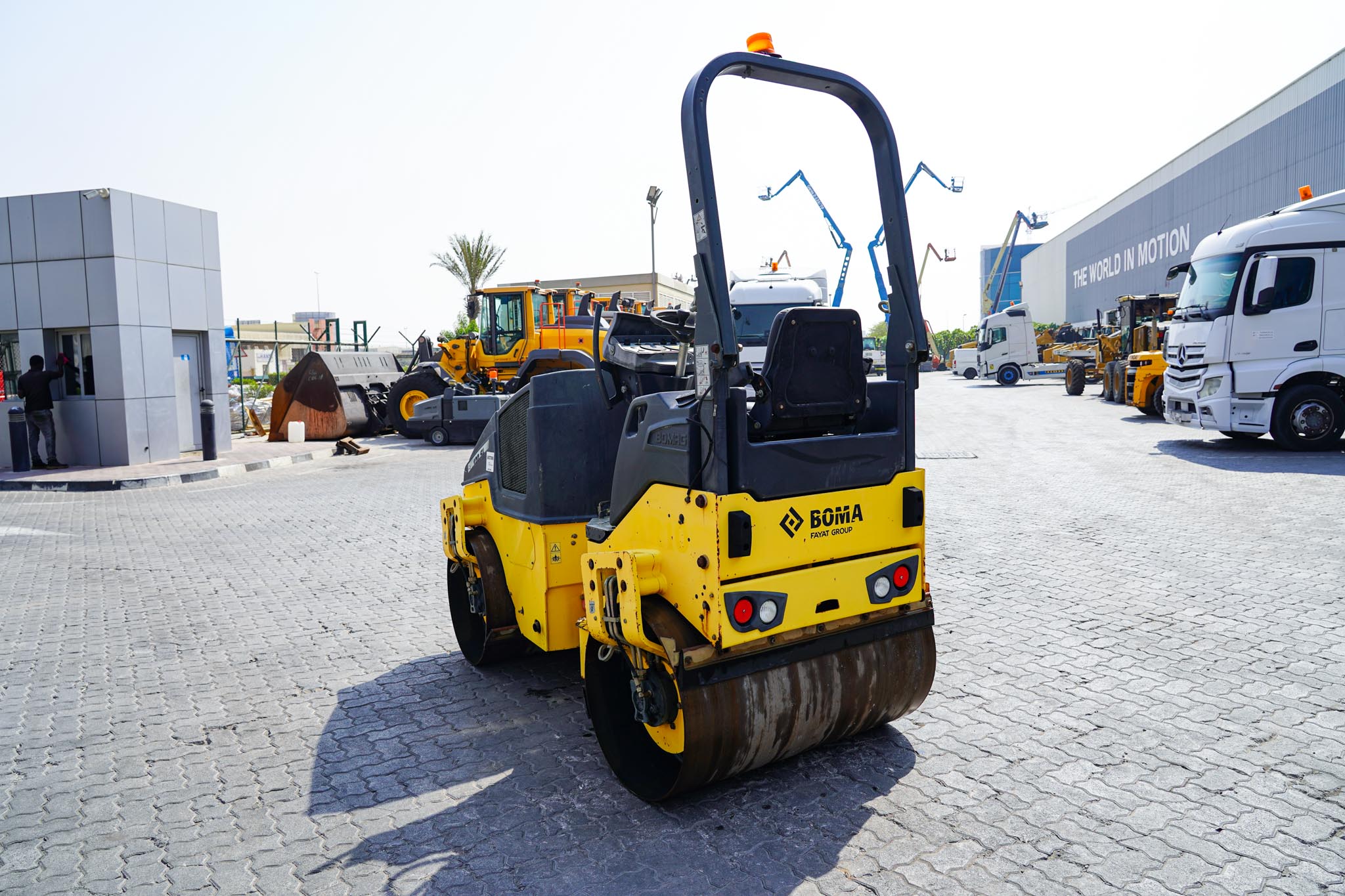 2015 BOMAG BW120SL-5 Double Drum Roller - Image 3