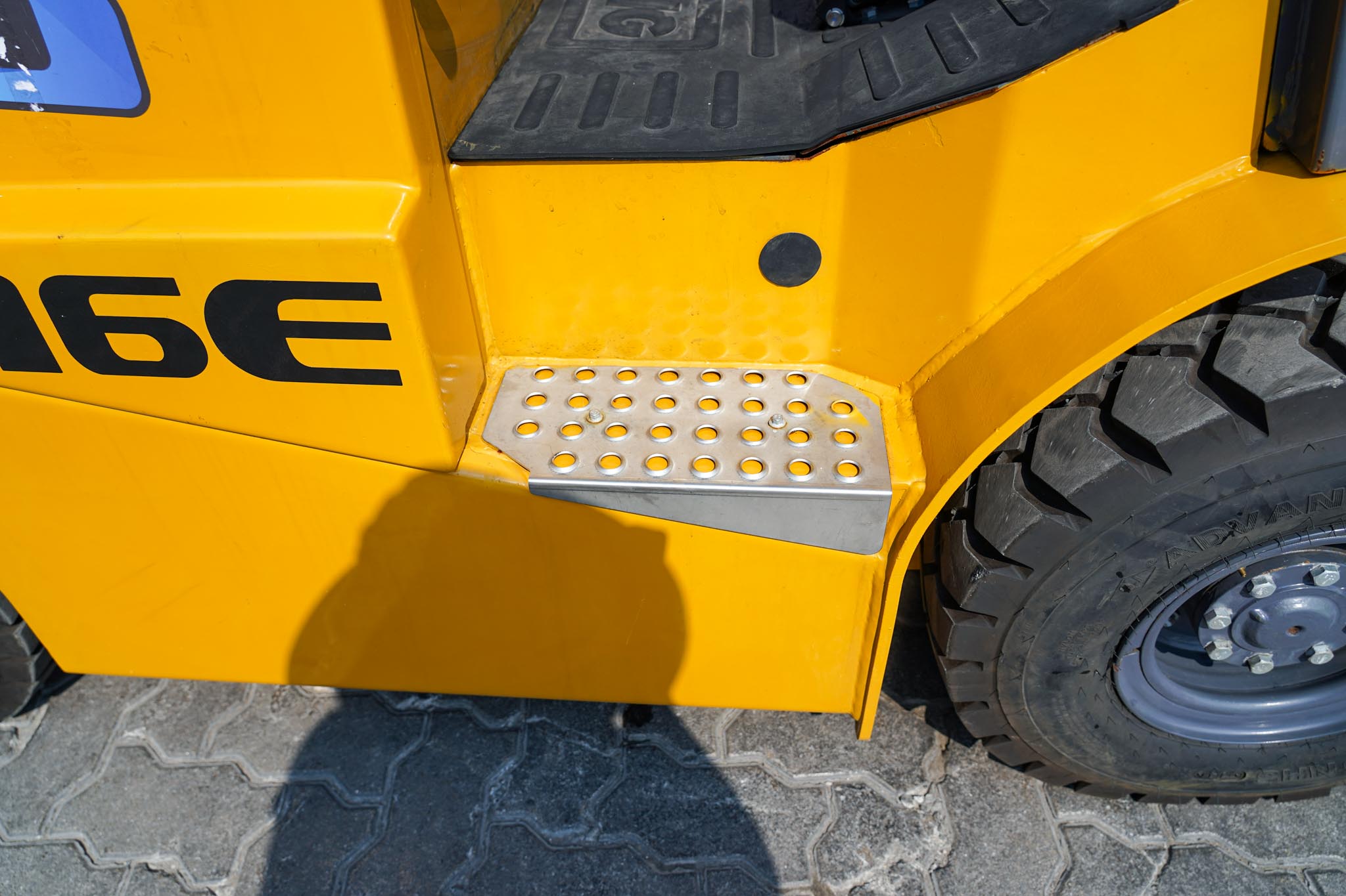 2023 XCMG XCB16EL 1600 kg Electric Forklift (Unused) - Image 16