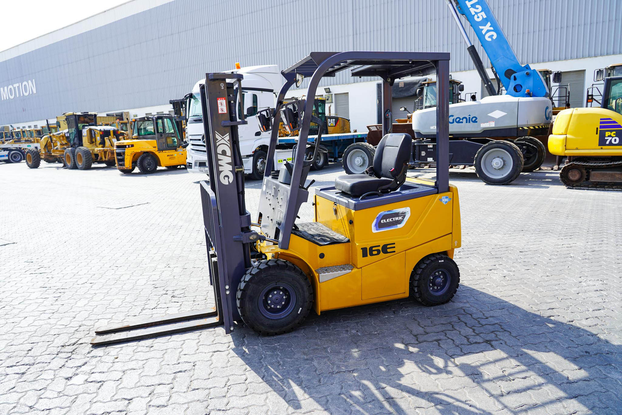 2023 XCMG XCB16EL 1600 kg Electric Forklift (Unused) - Image 3