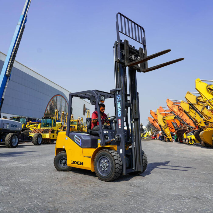 2022 XCMG XCB30 3000 kg Electric Forklift