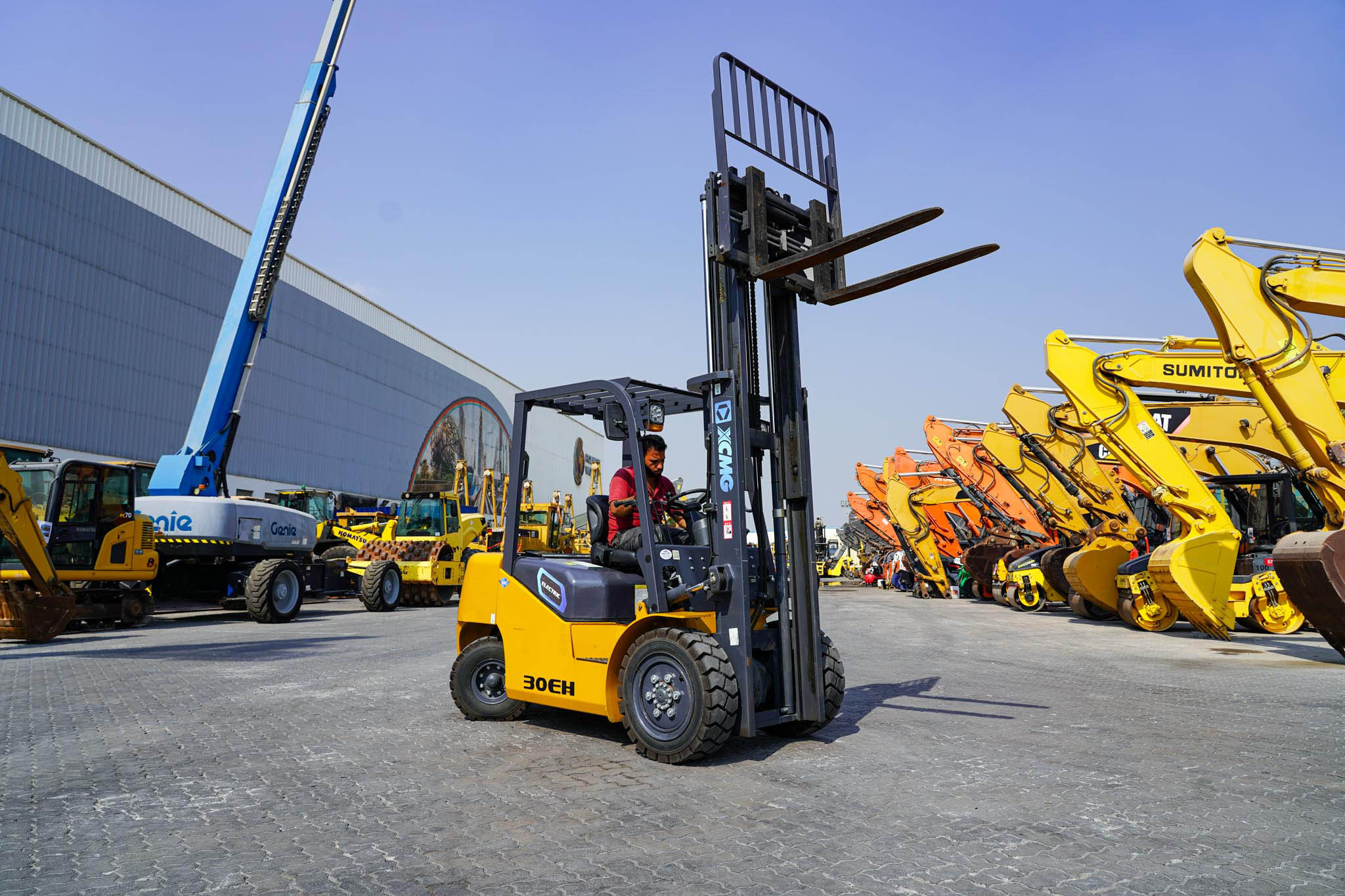 2022 XCMG XCB30 3000 kg Electric Forklift