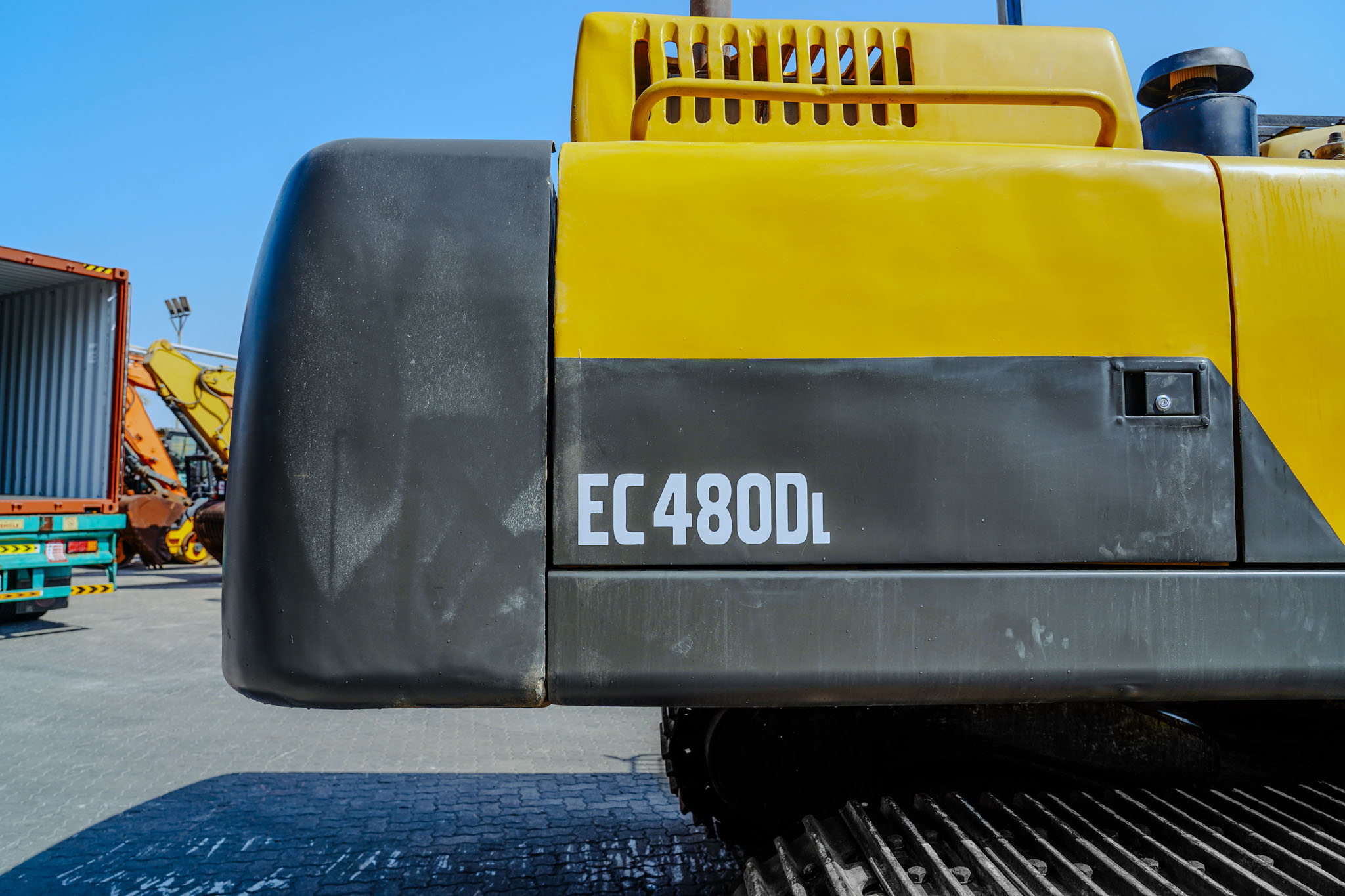 2017 VOLVO EC480DL Tracked Excavator - Image 21