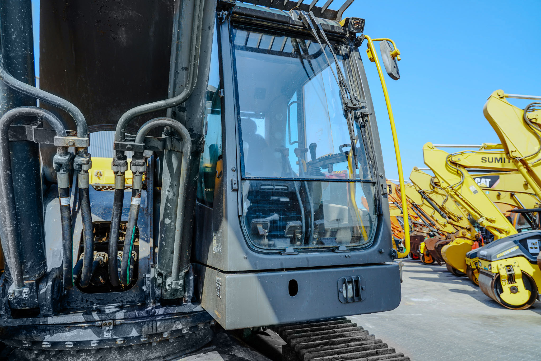 2017 VOLVO EC480DL Tracked Excavator - Image 24