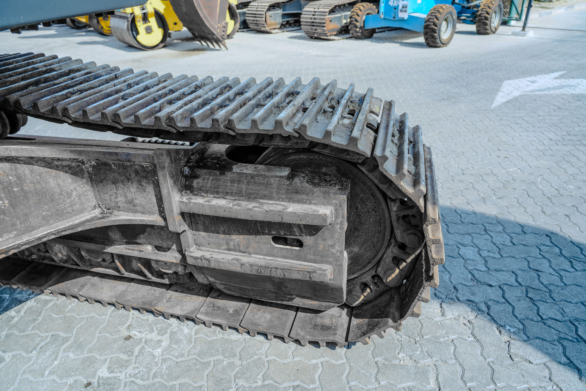 2017 VOLVO EC480DL Tracked Excavator - Image 29