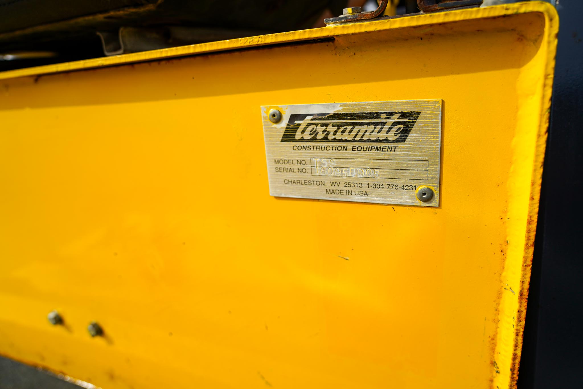 2016 Terramite TSS Self-Propelled Broom - Image 11