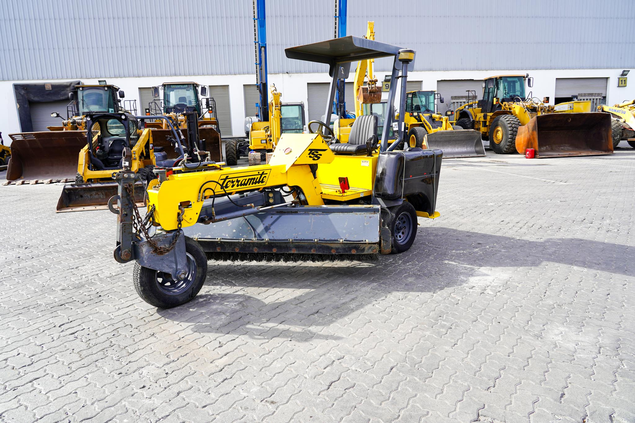 2016 Terramite TSS Self-Propelled Broom - Image 3