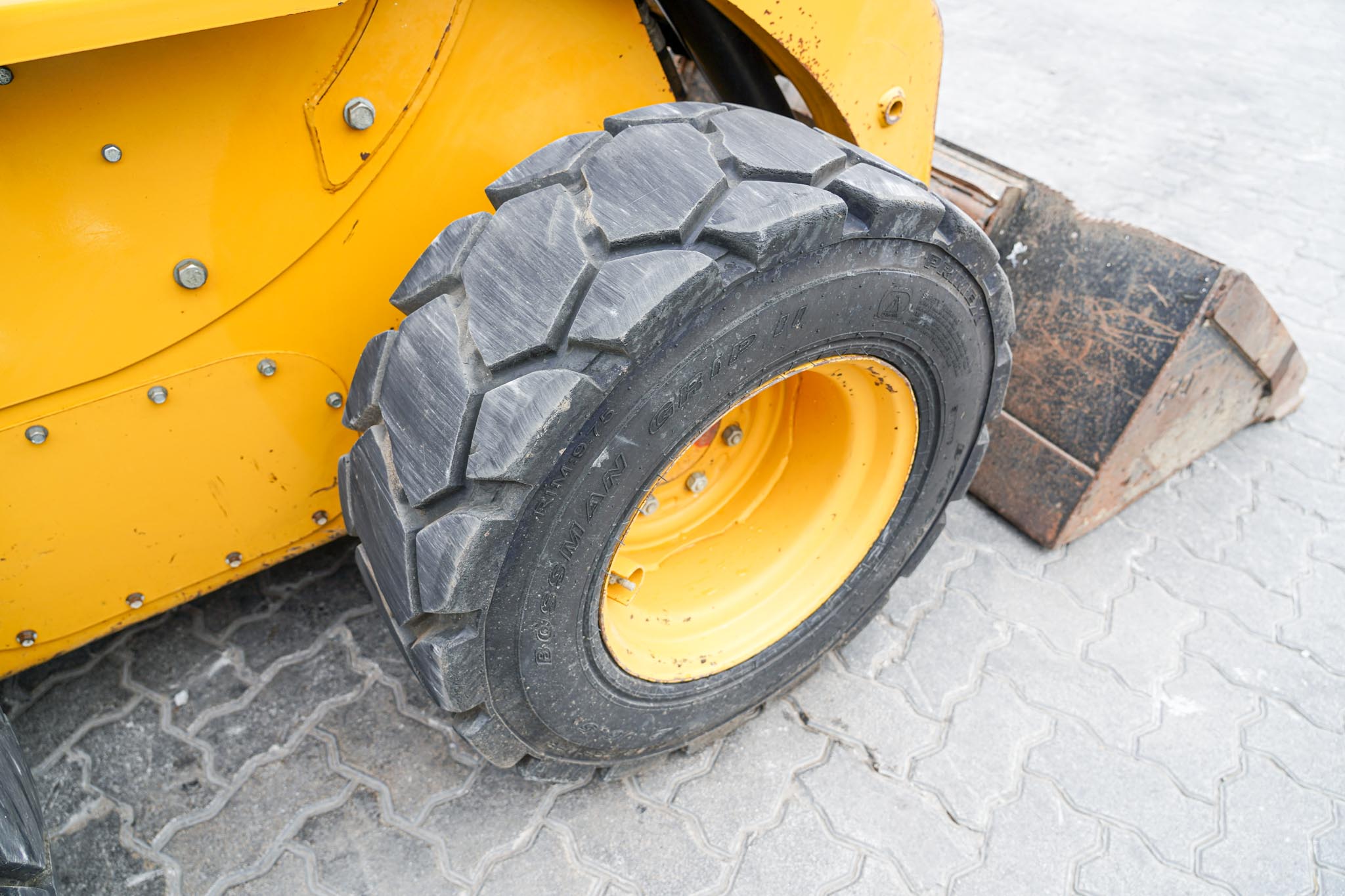 2012 CAT 236B3 Two-Speed Skid Steer Loader - Image 11