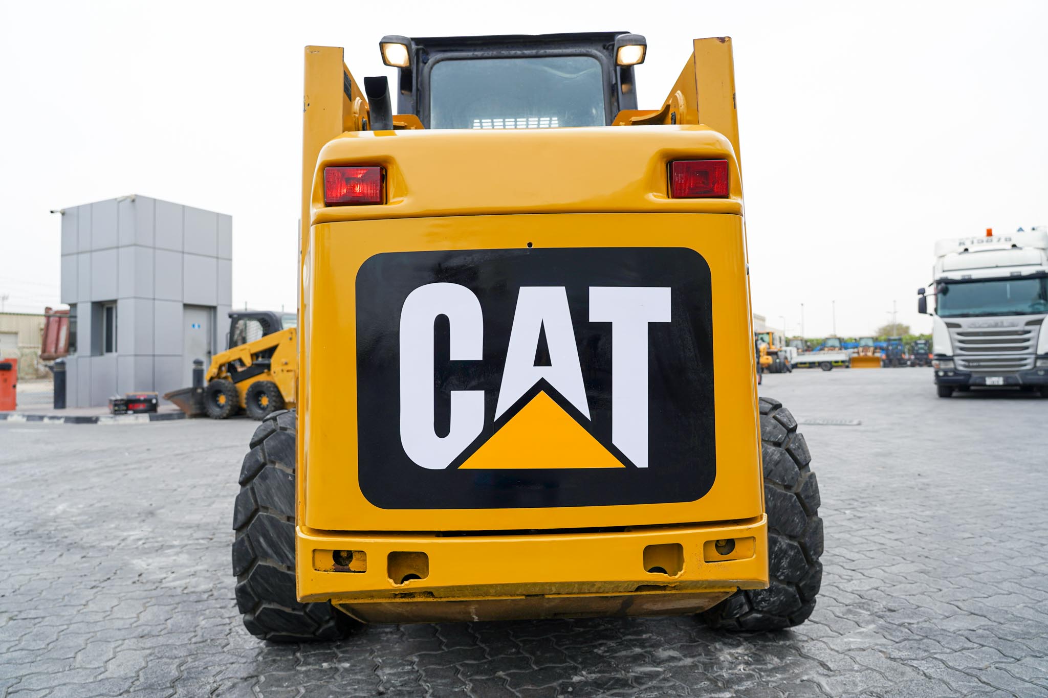 2012 CAT 236B3 Two-Speed Skid Steer Loader - Image 14