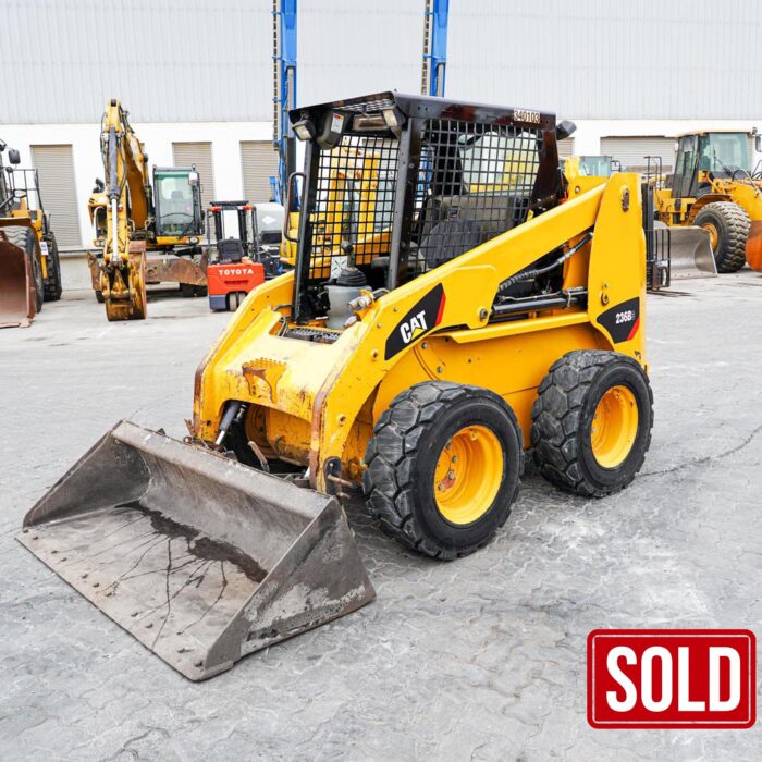 2012 CAT 236B3 Two-Speed Skid Steer Loader