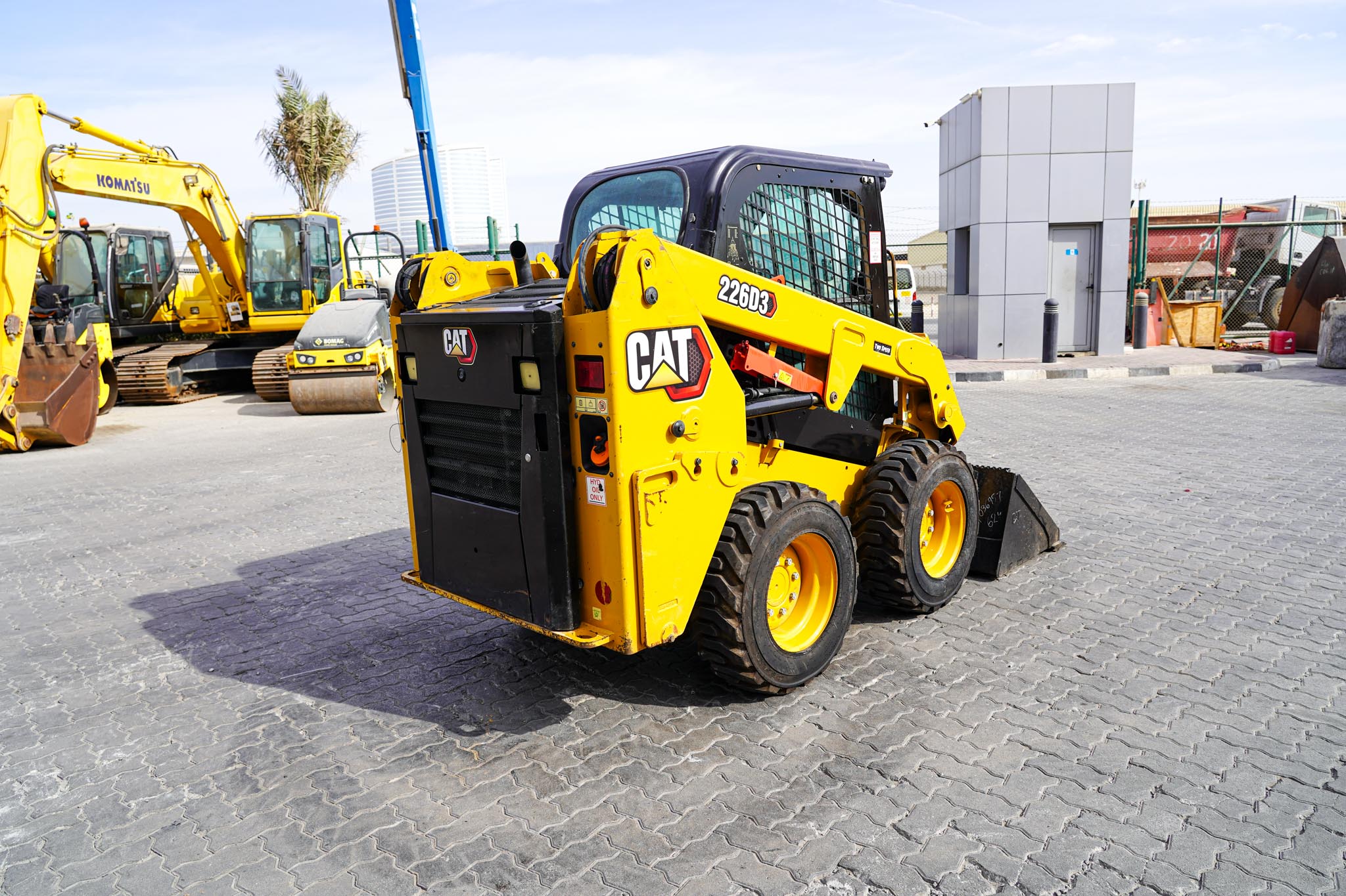 2021 CAT 226D3 Skid Steer Loader - Image 4