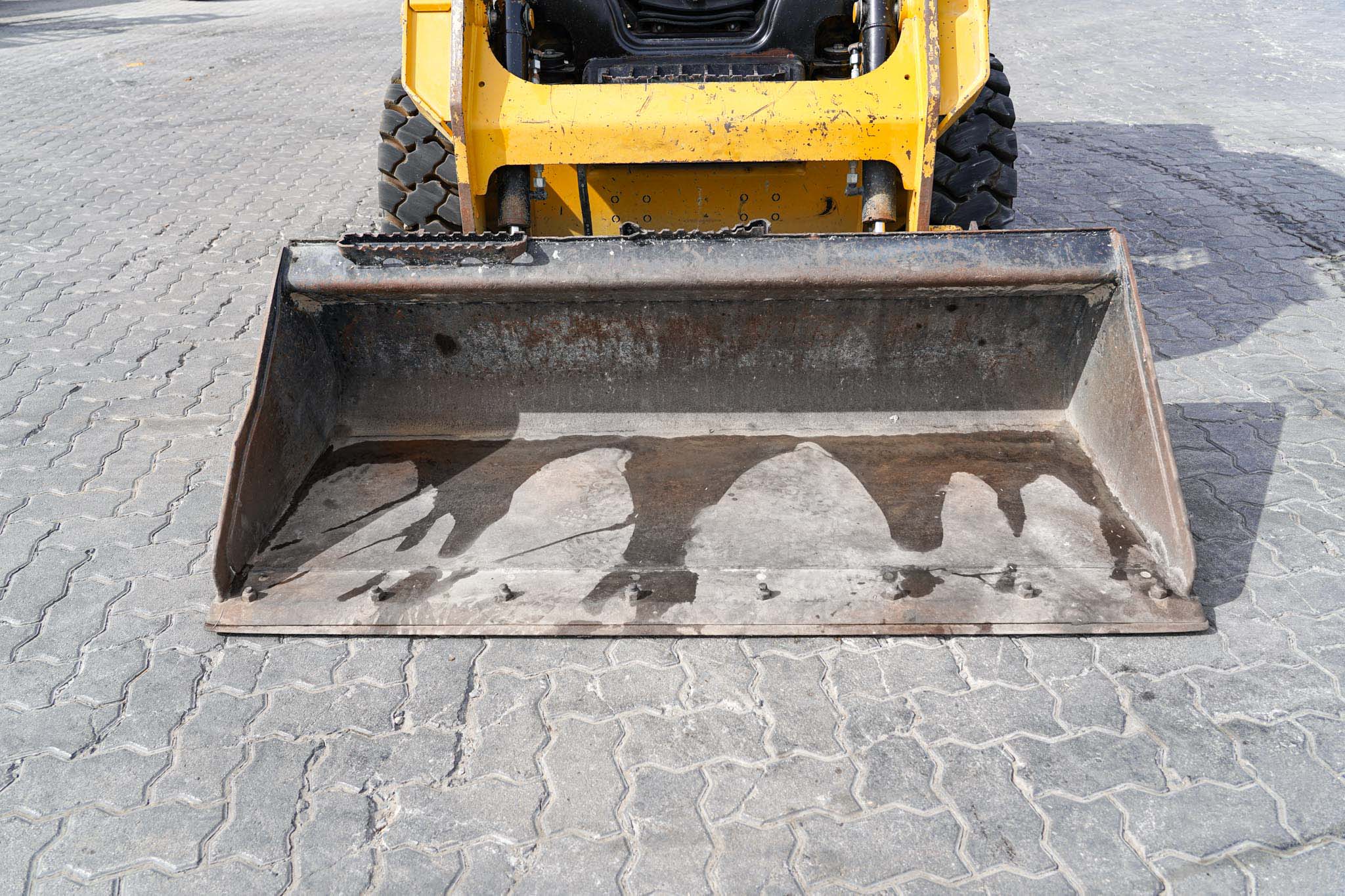 2019 CAT 226D Skid Steer Loader - Image 9
