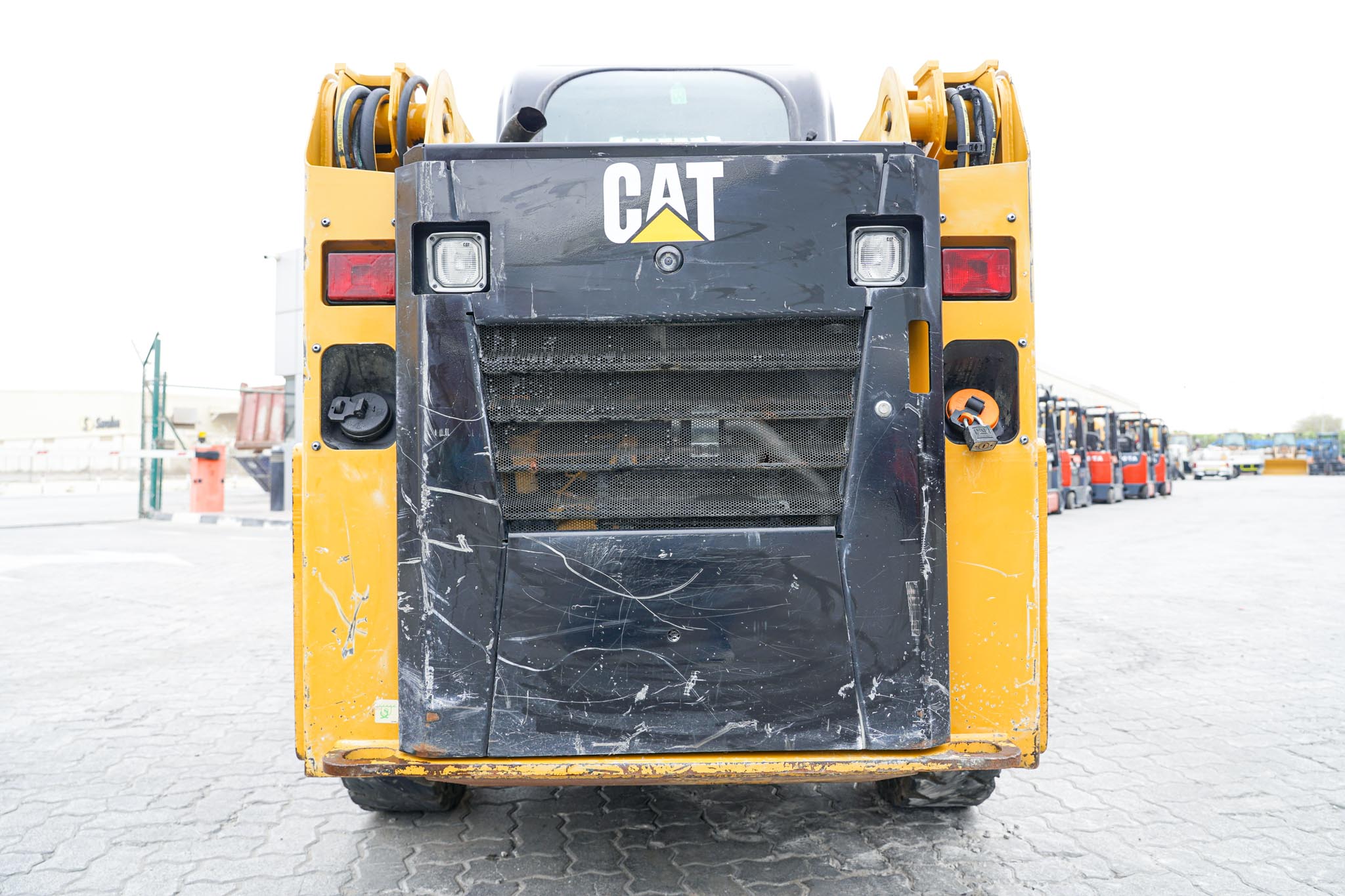 2019 CAT 226D Skid Steer Loader - Image 18