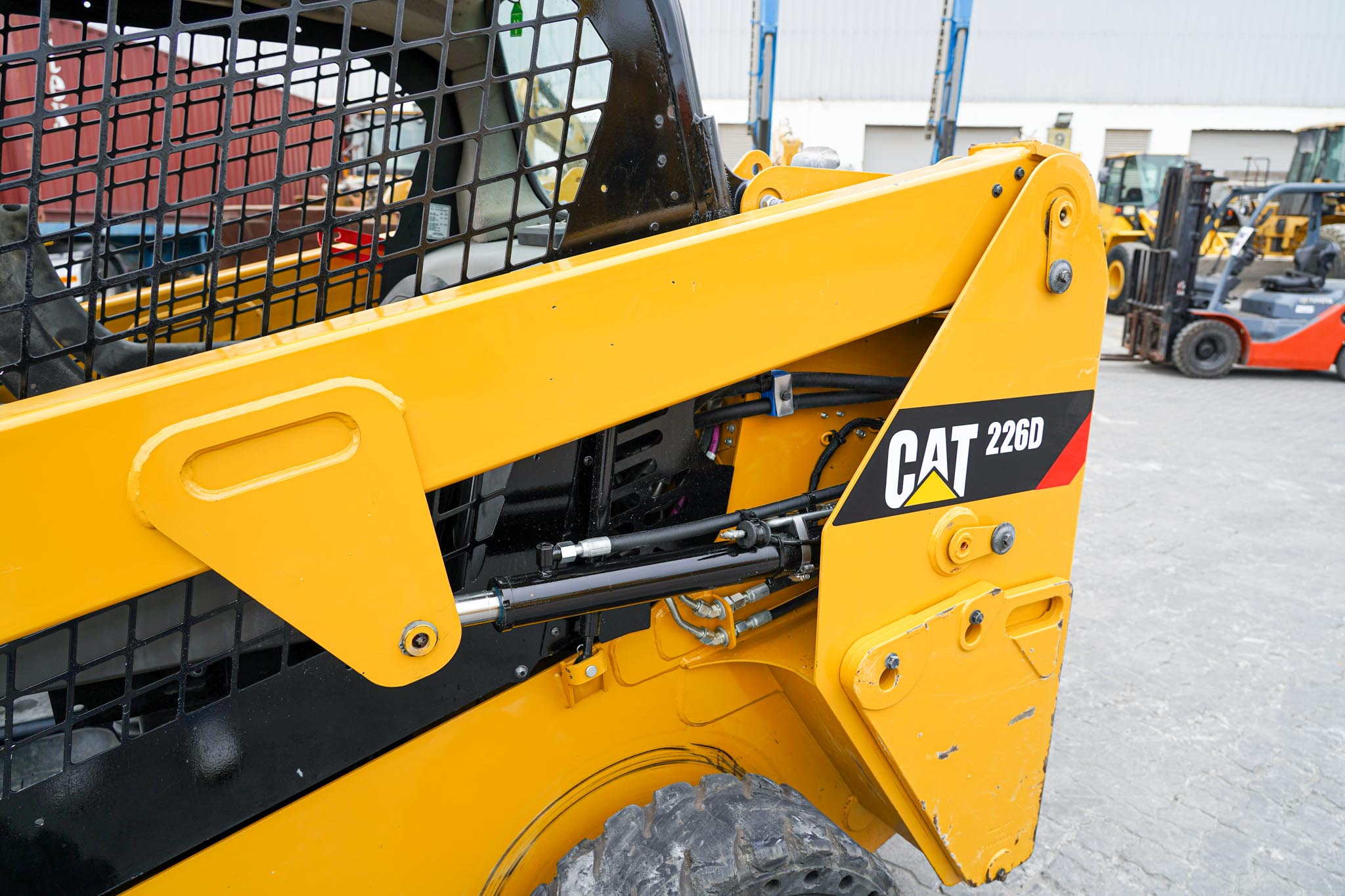 2019 CAT 226D Skid Steer Loader - Image 12