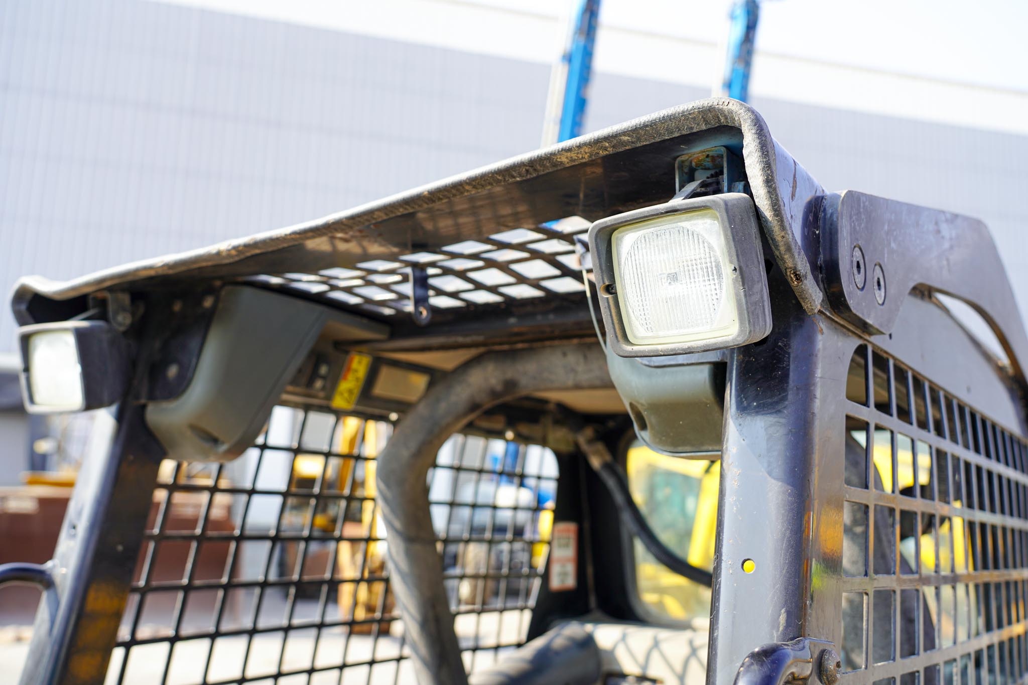 2015 CAT 226B3 Skid Steer Loader - Image 18