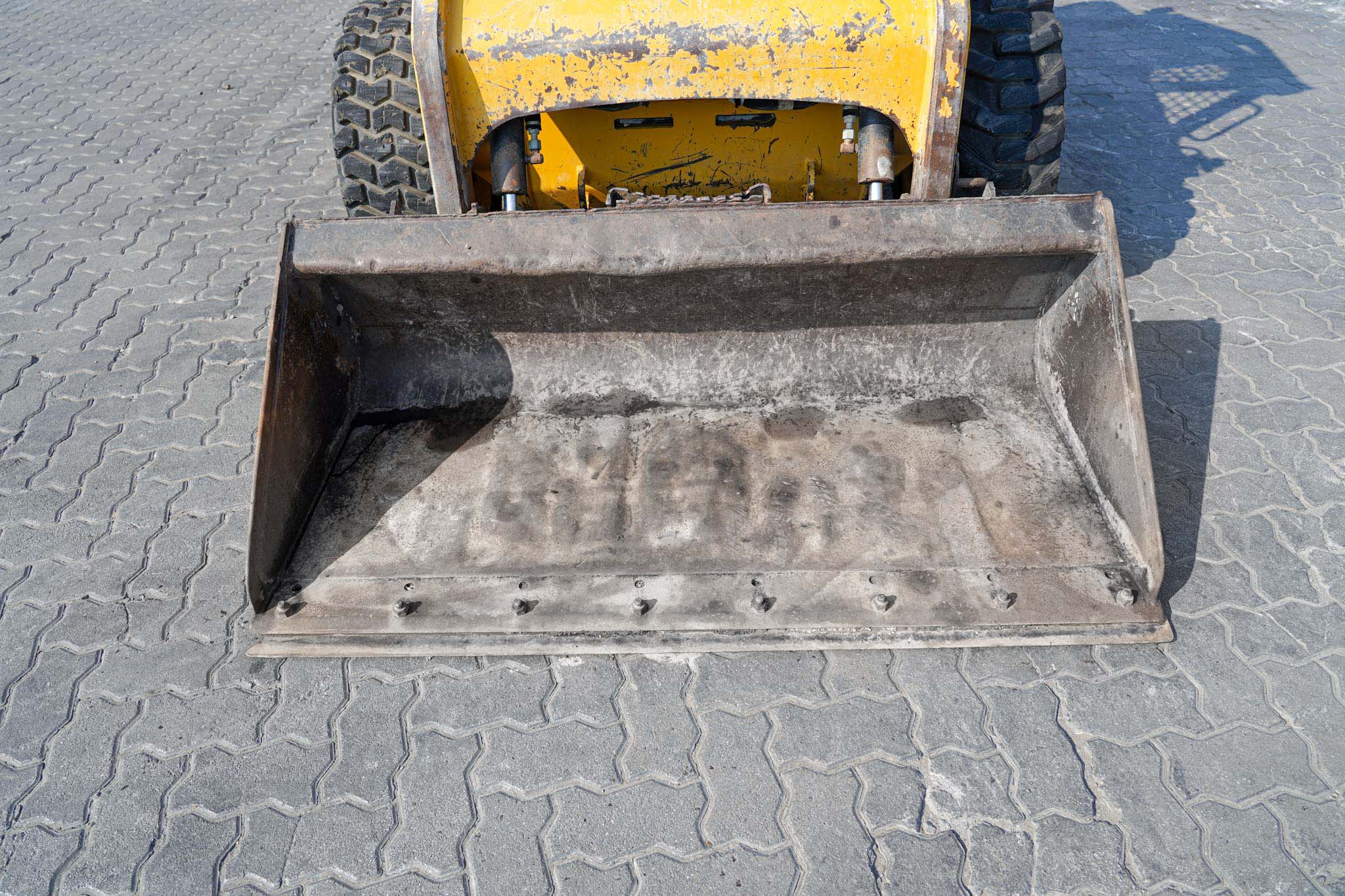 2015 CAT 226B3 Skid Steer Loader - Image 7