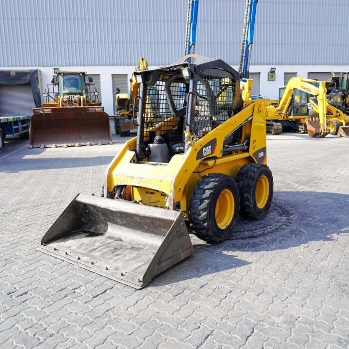 2015 CAT 226B3 Skid Steer Loader