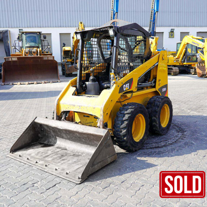 2015 CAT 226B3 Skid Steer Loader