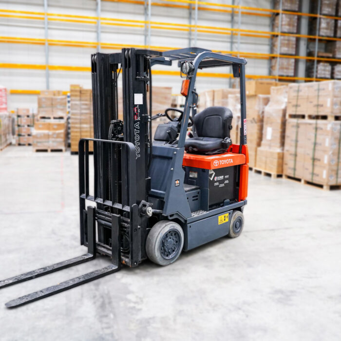 2014 Toyota 7FBCU18 1.8 Ton Electric Forklift