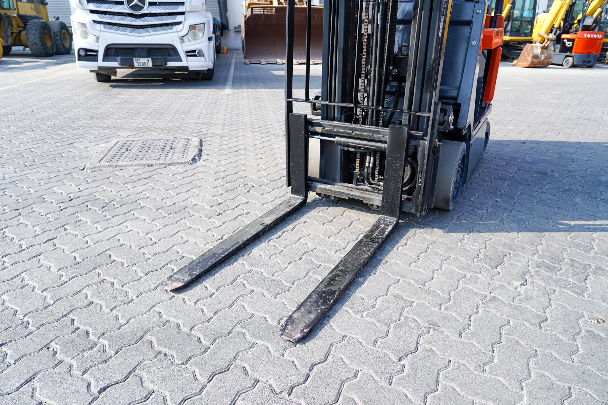 2014 Toyota 7FBCU18 1.3 Ton 2900 lb Electric Forklift - Image 7