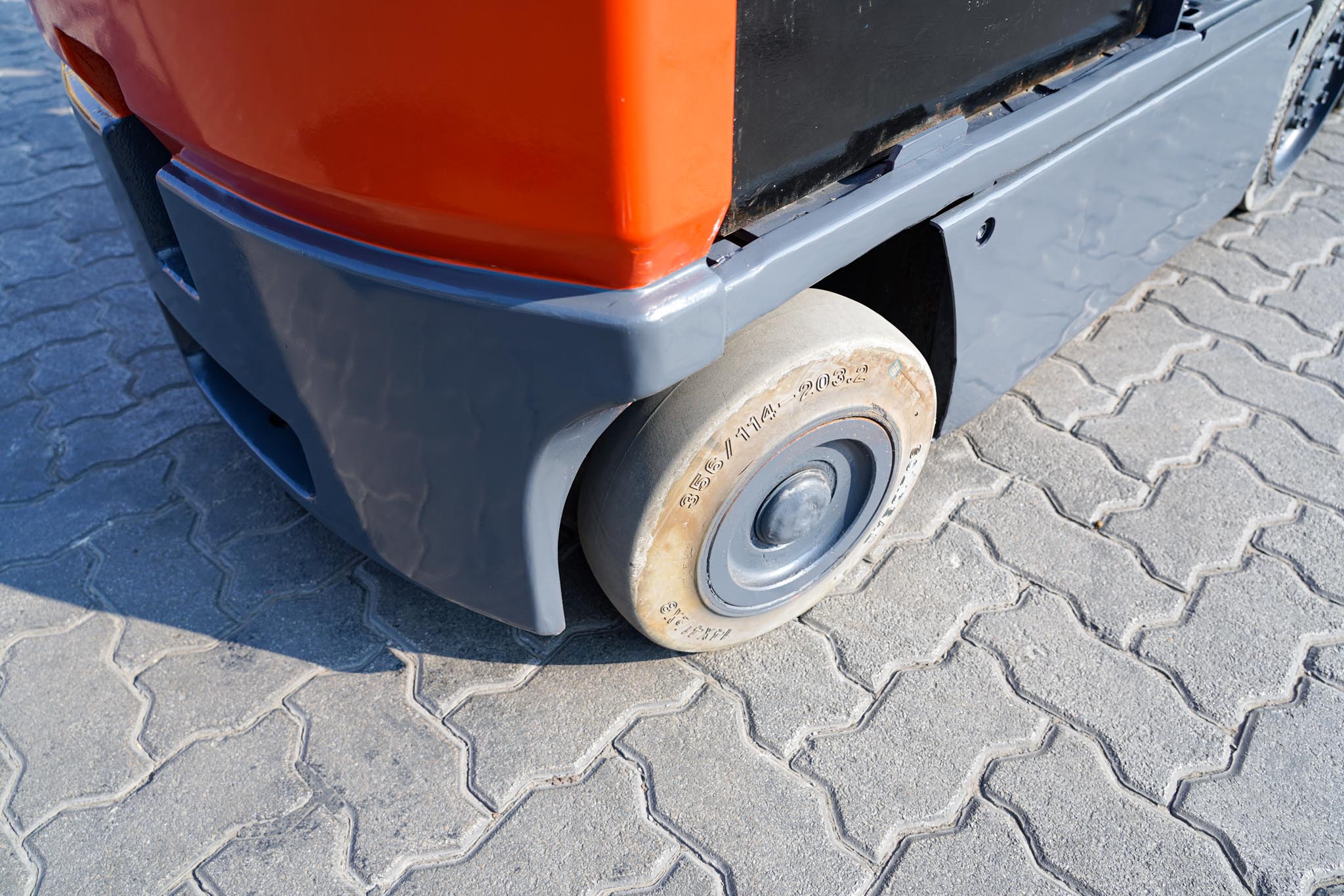 2014 Toyota 7FBCU18 1.3 Ton 2900 lb Electric Forklift - Image 13