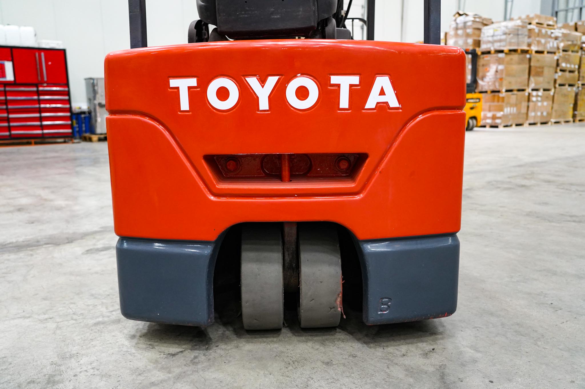 2015 Toyota 7FBEU18 2900 lb 1.3 Ton Electric Forklift - Image 19