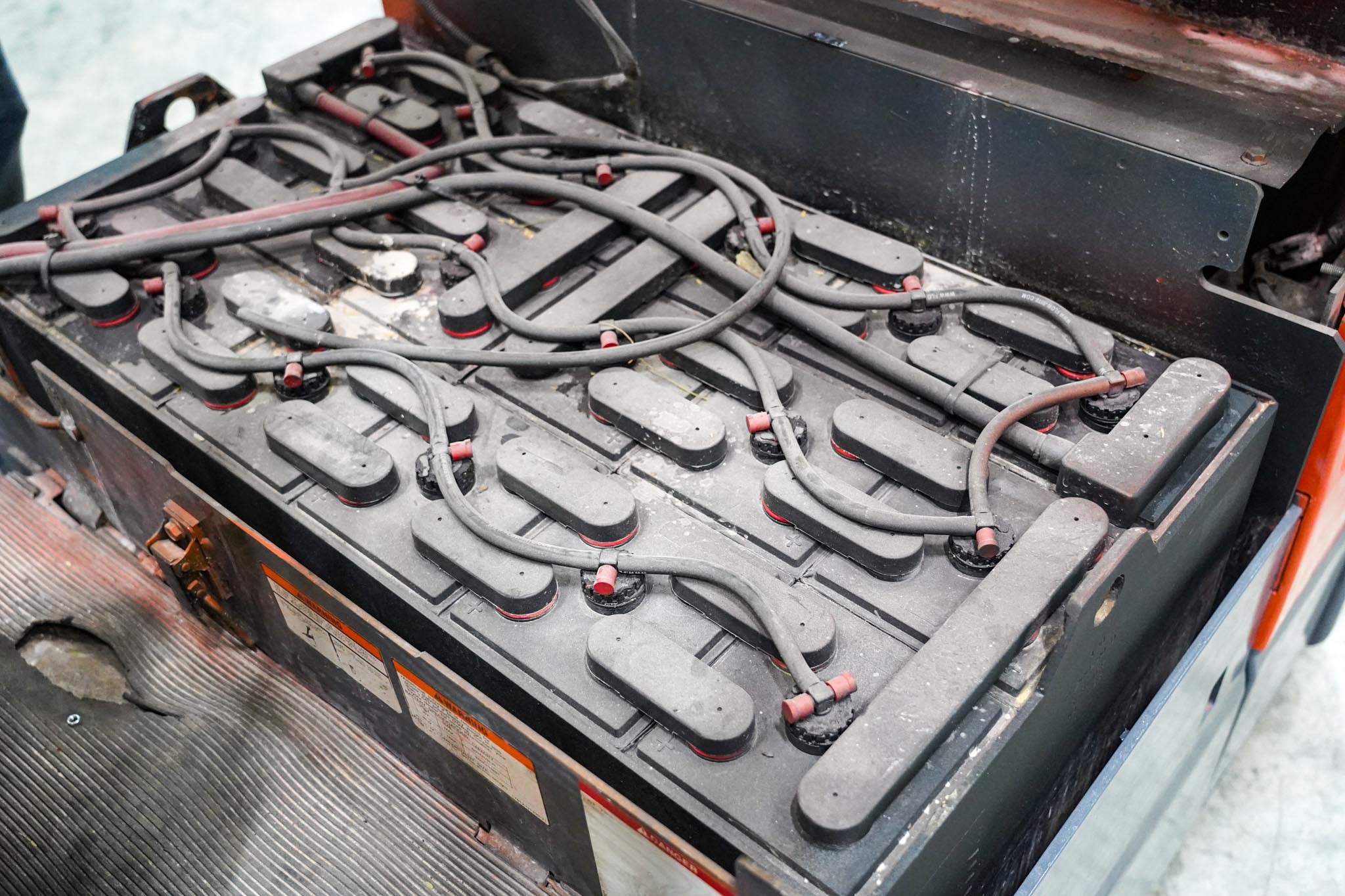 2015 Toyota 7FBEU18 2900 lb 1.3 Ton Electric Forklift - Image 22