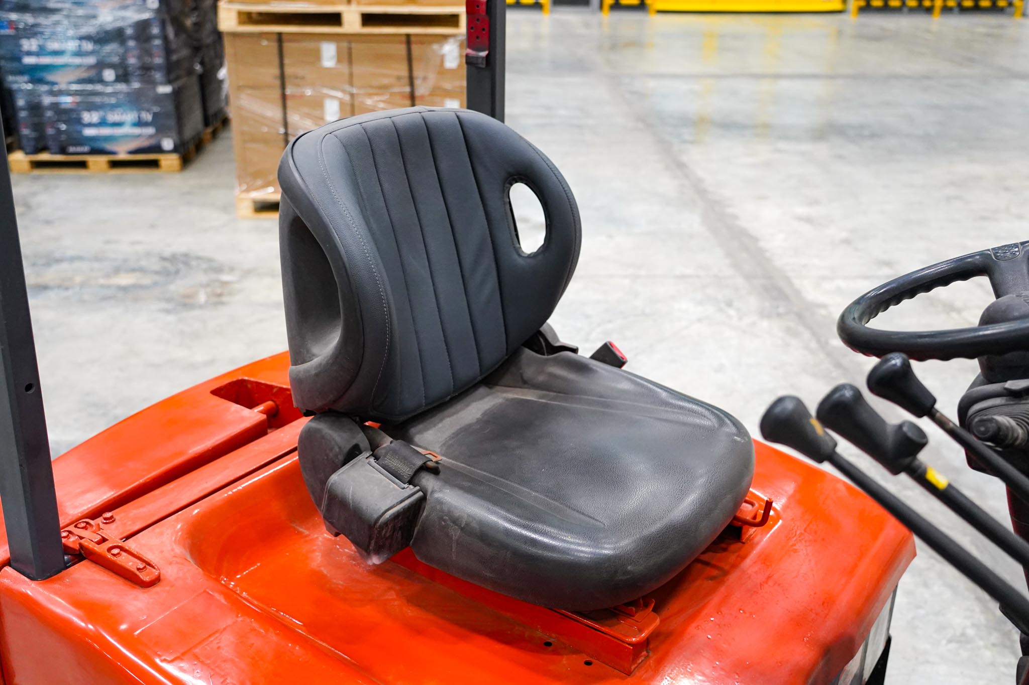 2015 Toyota 7FBEU18 2900 lb 1.3 Ton Electric Forklift - Image 17