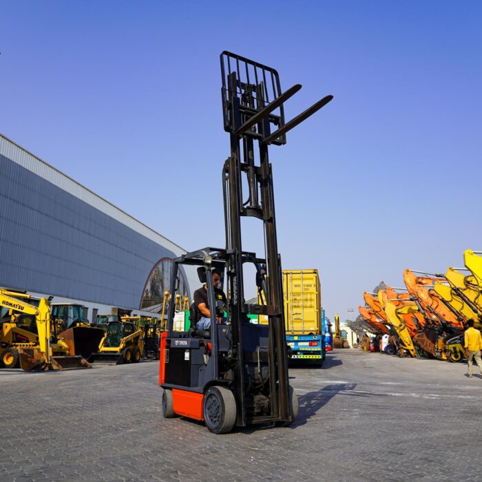 2018 Toyota 8FBCU25 2 Ton 4400 lb Electric Forklift