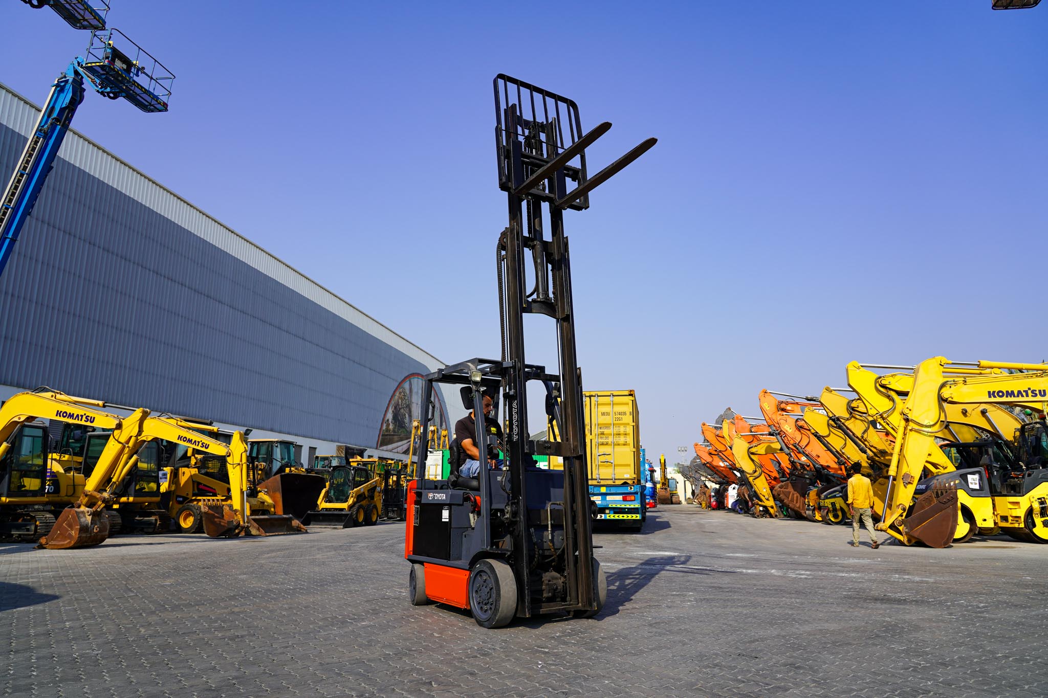 2018 Toyota 8FBCU25 2 Ton 4400 lb Electric Forklift