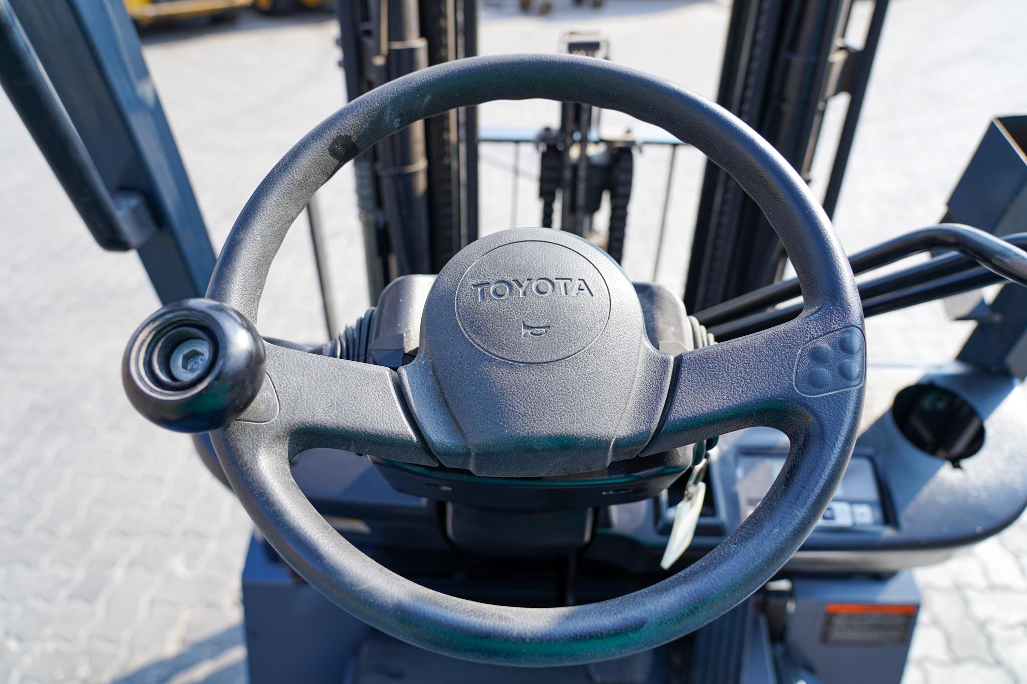 2018 Toyota 8FBCU25 2 Ton 4400 lb Electric Forklift - Image 23