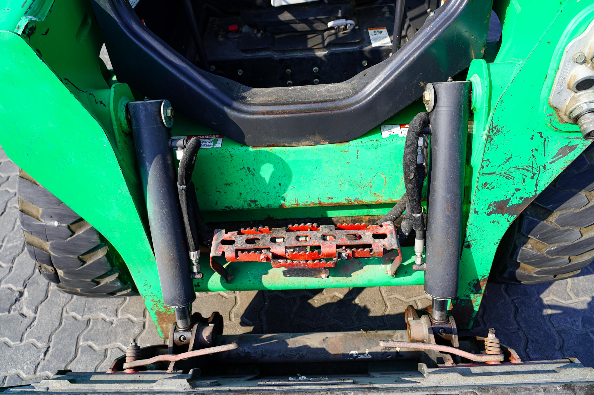 2017 BOBCAT S550 Skid Steer Loader - Image 16