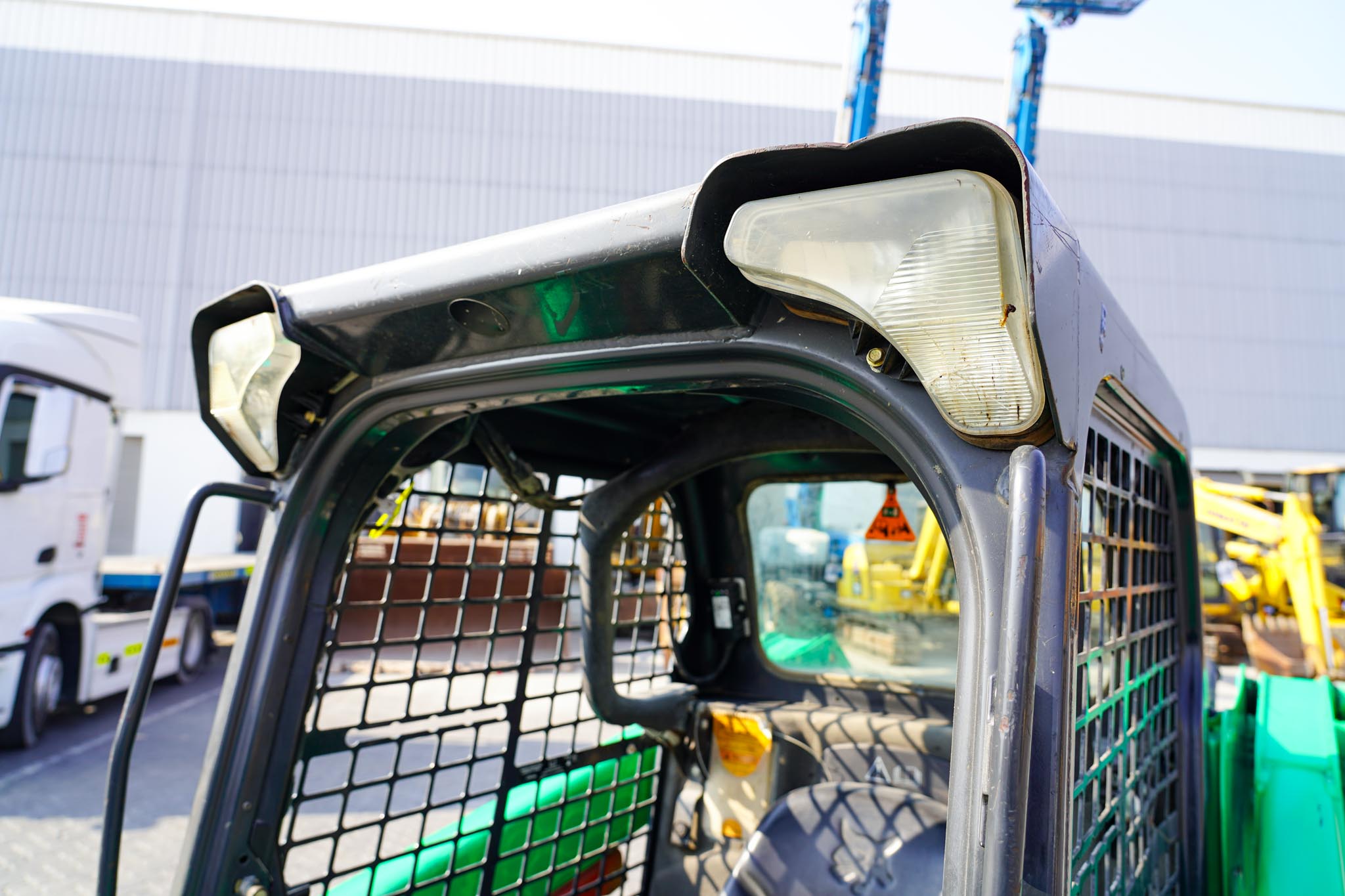 2017 BOBCAT S550 Skid Steer Loader - Image 18