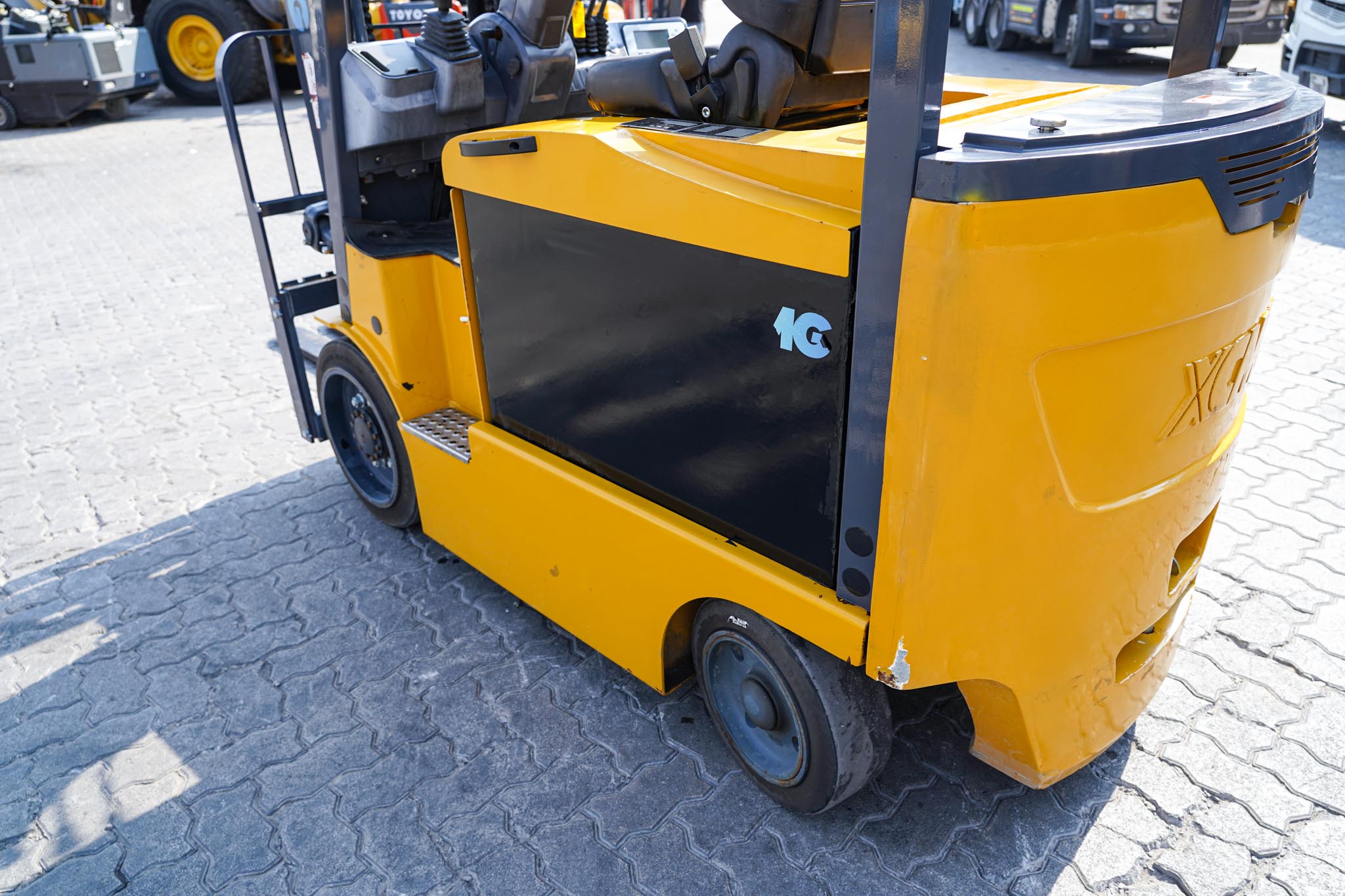 2023 XCMG BP600 3.5 Ton Electric Forklift - Image 17
