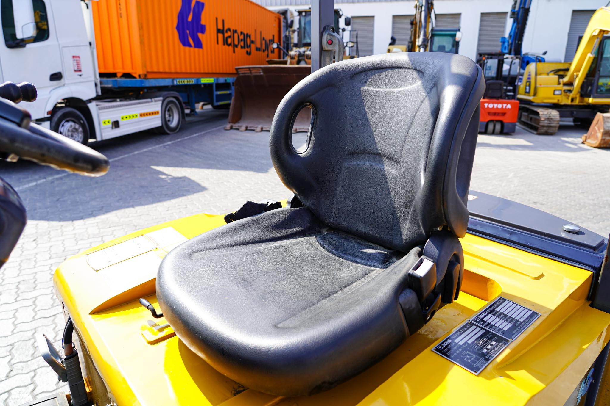 2023 XCMG BP600 3.5 Ton Electric Forklift - Image 22