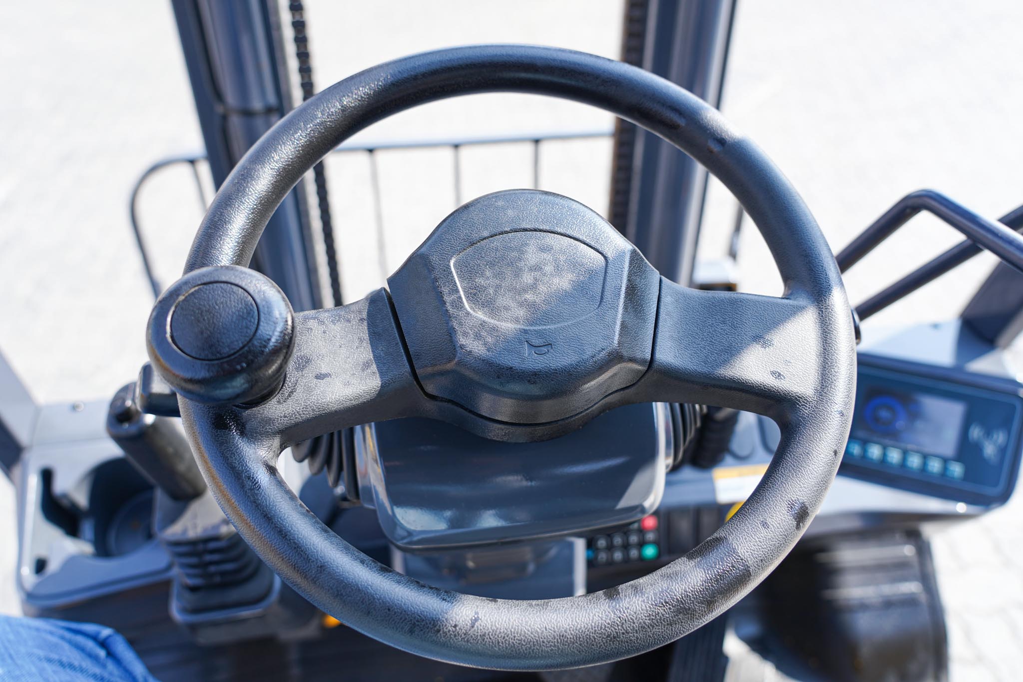 2024 XCMG XCB25-PW6G 2.5 Ton Electric Forklift - Image 23