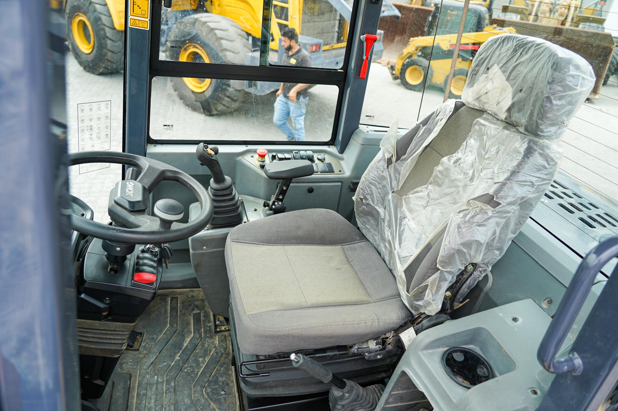 2023 XCMG XC918HST Wheel Loader - Image 27