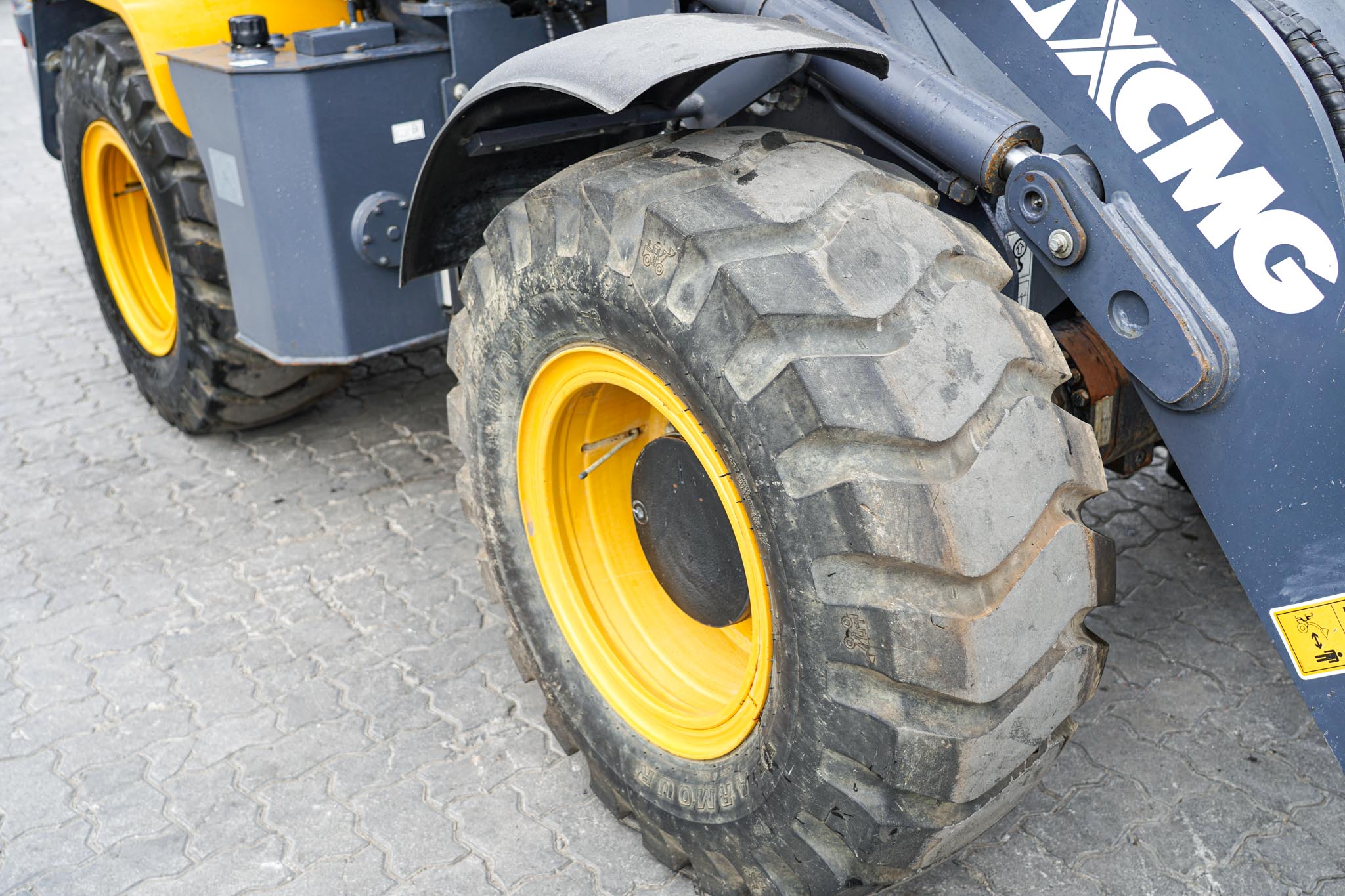 2023 XCMG XC918HST Wheel Loader - Image 11