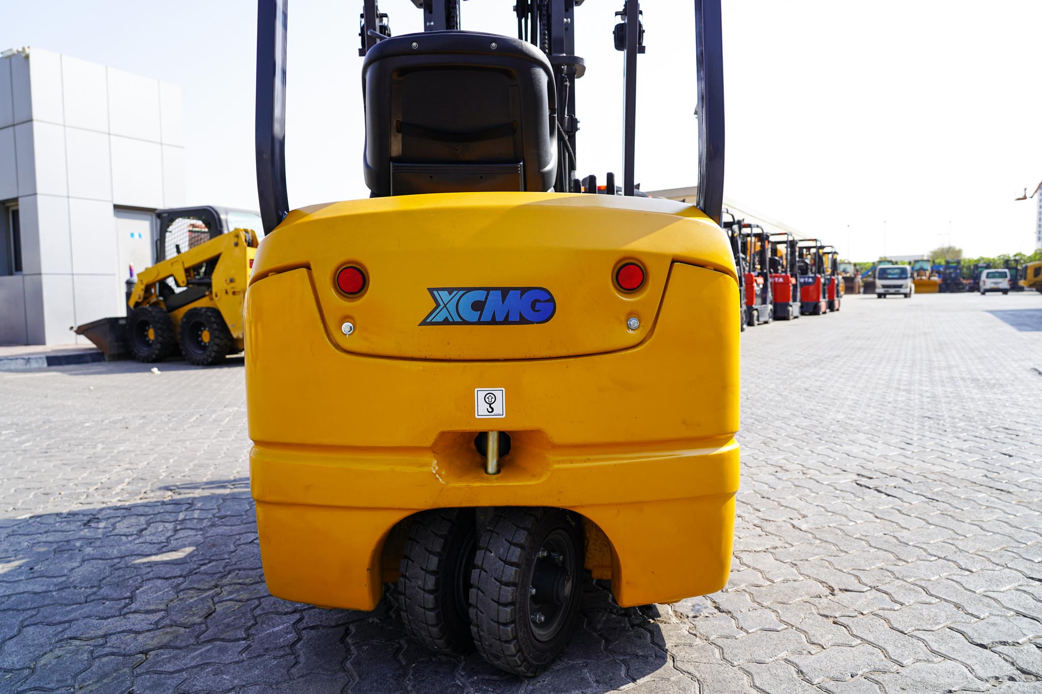 2023 XCMG XVB15-PTW2 1.5 Ton Electric Forklift - Image 12