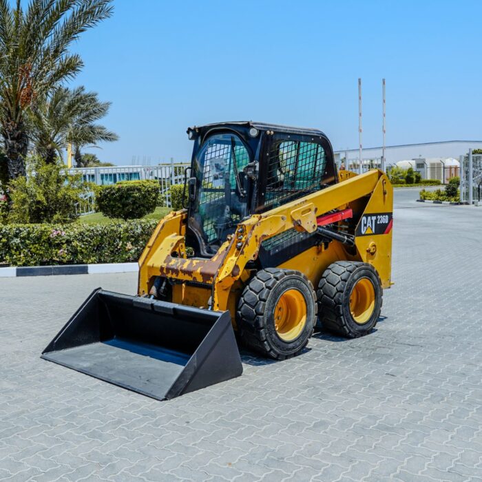 2015 CAT 236D Two-Speed Skid Steer Loader