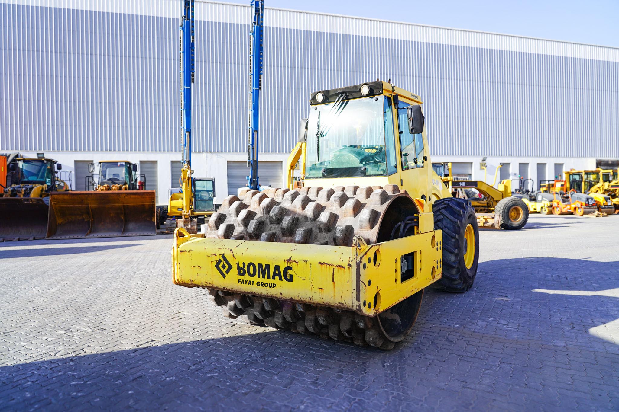 2015 Bomag BW211PD-50 Padfoot Drum Compactor - Image 2