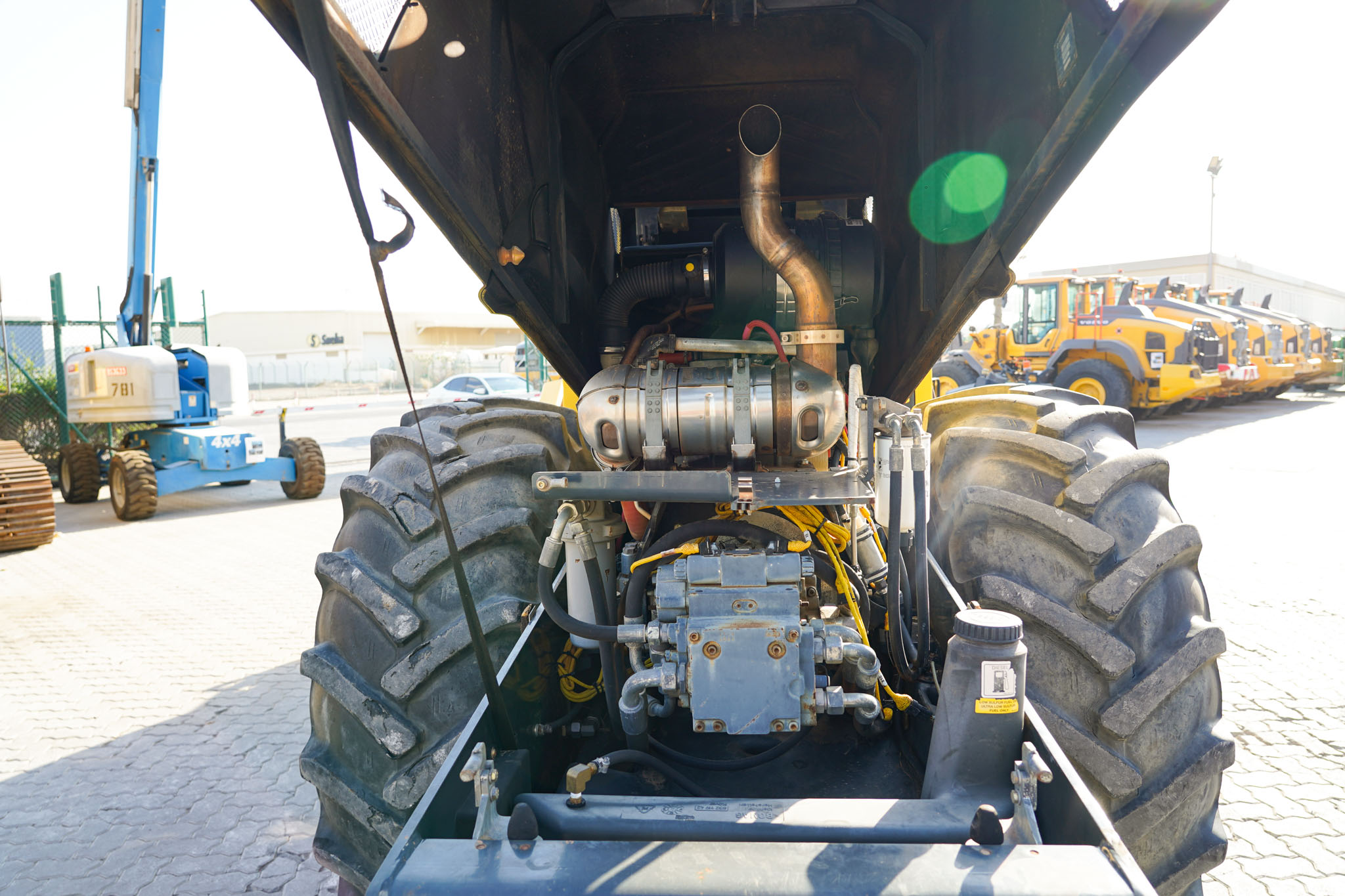 2015 Bomag BW211PD-50 Padfoot Drum Compactor - Image 11