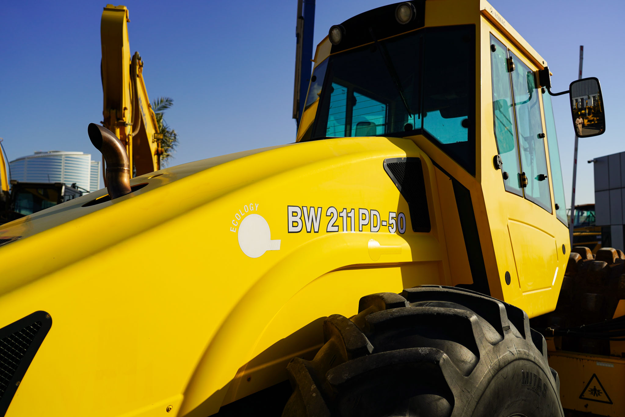 2015 Bomag BW211PD-50 Padfoot Drum Compactor - Image 14