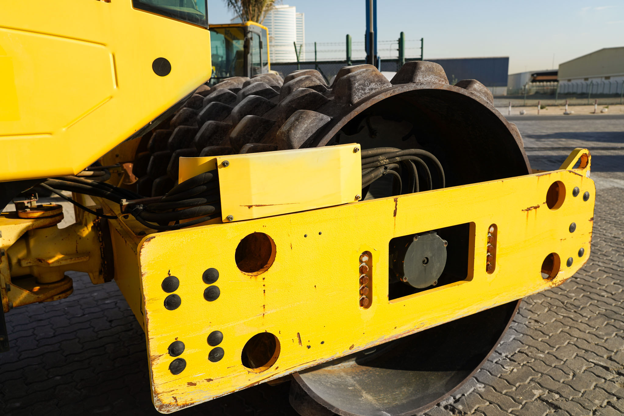 2015 Bomag BW211PD-50 Padfoot Drum Compactor - Image 9