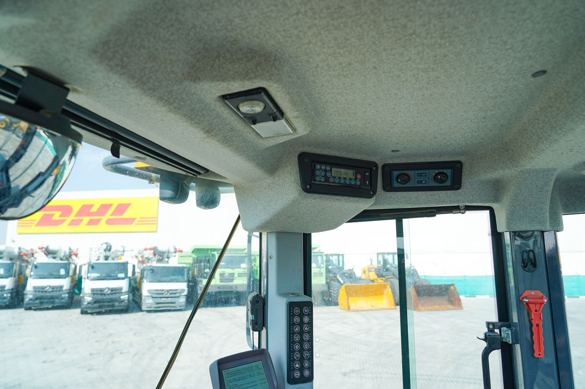 2022 XCMG XC940 Wheel Loader - Image 35