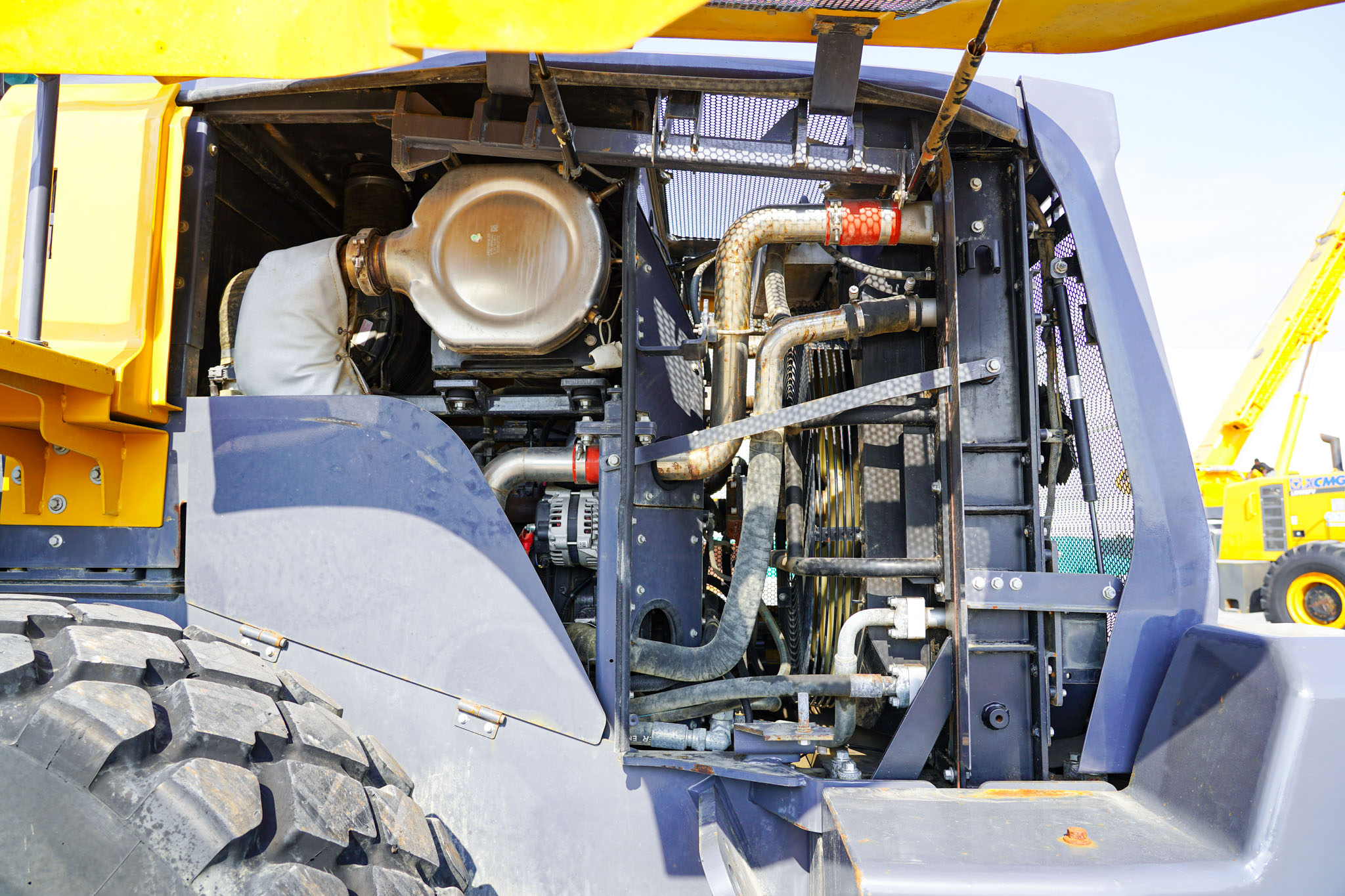 2022 XCMG XC940 Wheel Loader - Image 22