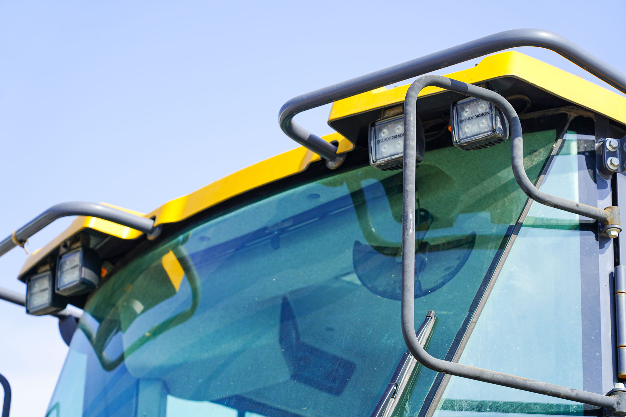 2022 XCMG XC940 Wheel Loader - Image 14