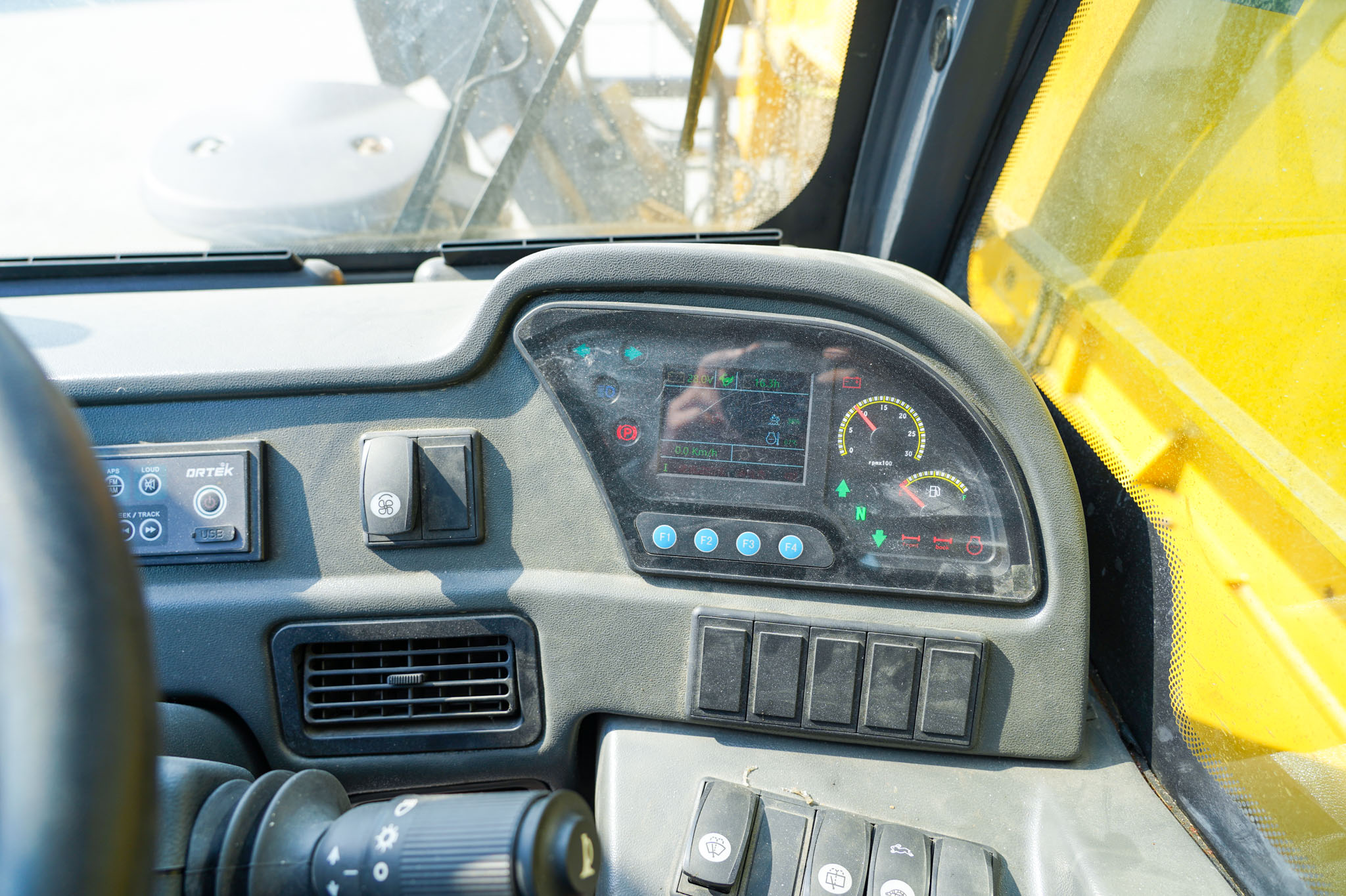2023 XCMG XC6-1056VN Telehandler (Unused) - Image 30
